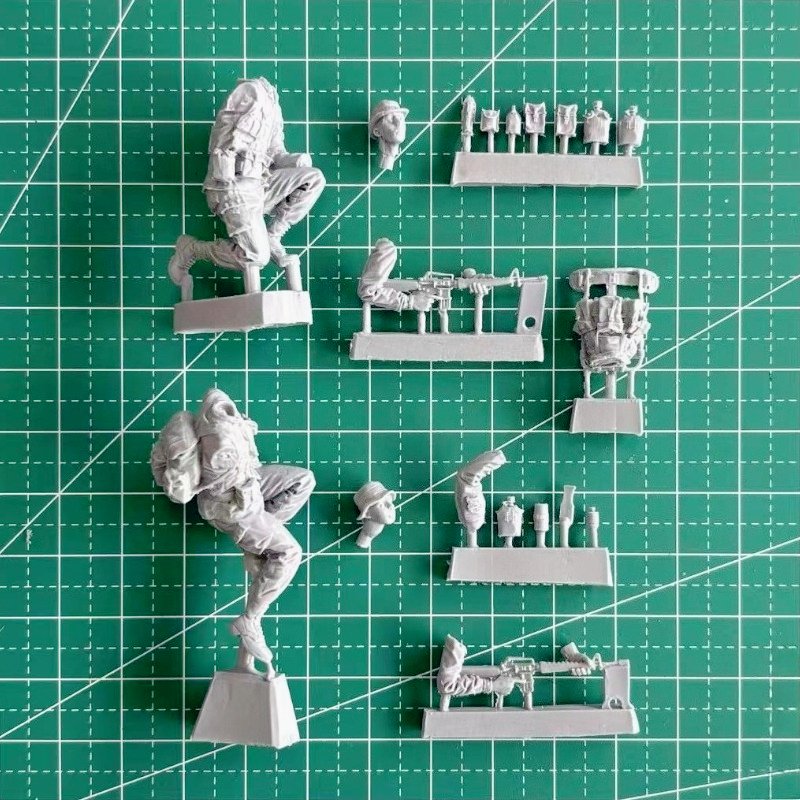 1/35 Scale Die-Cast Resin Figu - Model Kit Reshiram review and price